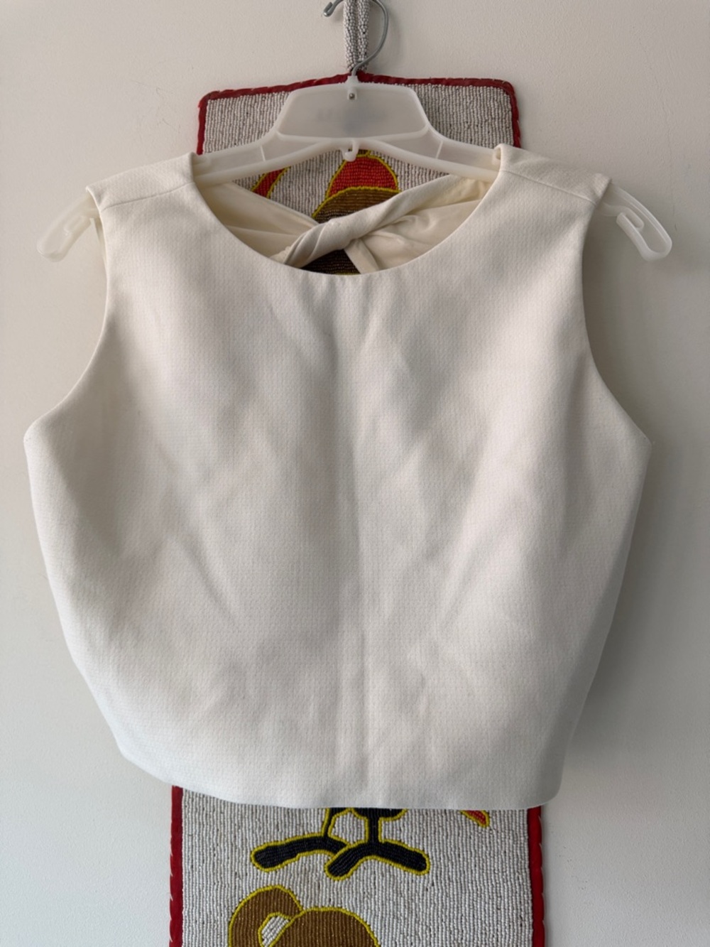 Pretty “ Alice + Olivia” Backless Zip up Top